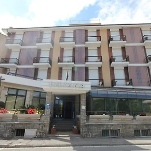 Liliana Hotel